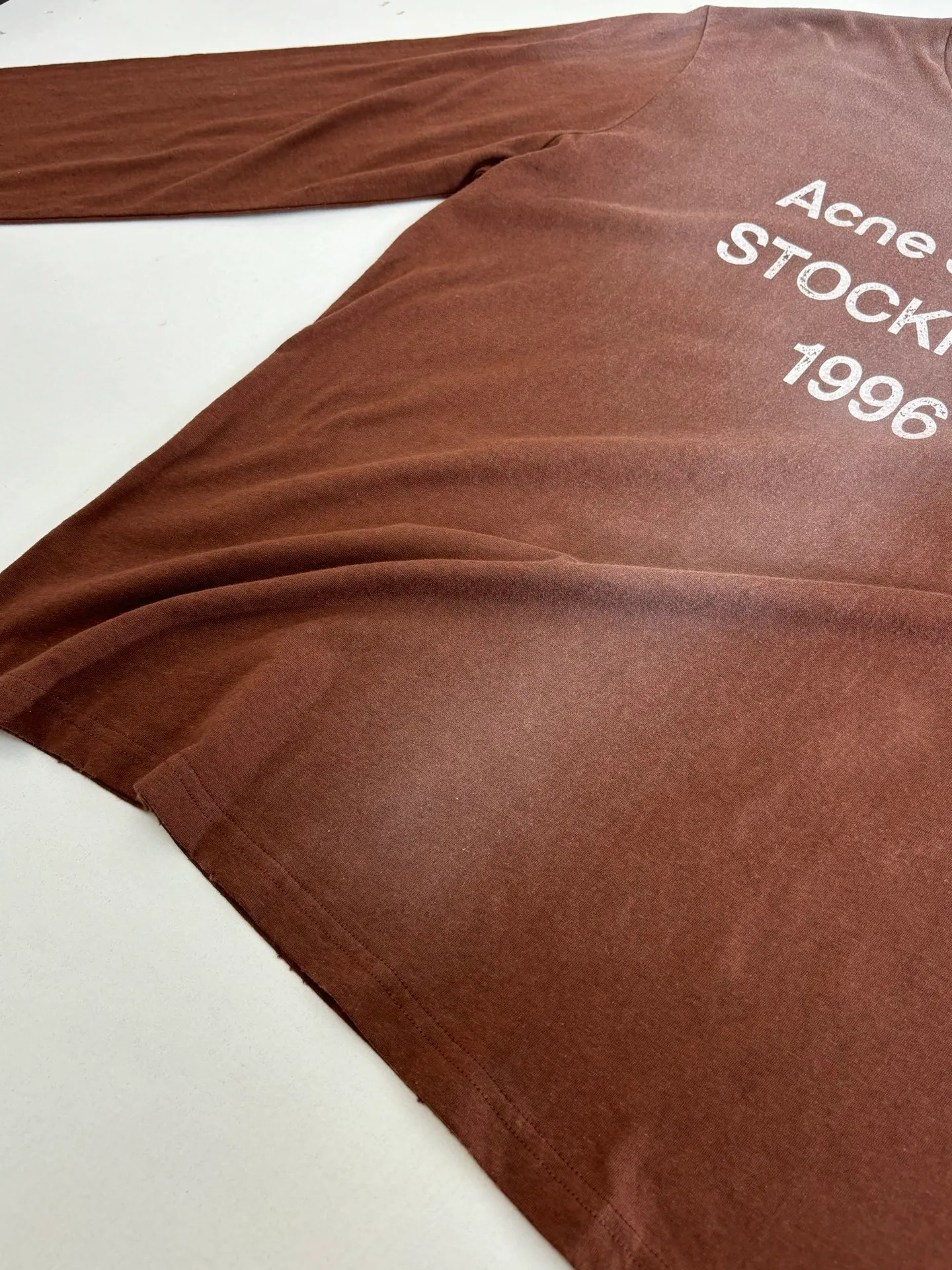 Acne Studio Series 85% 15% ， 。 ，Breathable ， ， ， ， 。 ， 。 ， ， 。 Size：S/M/L/XL